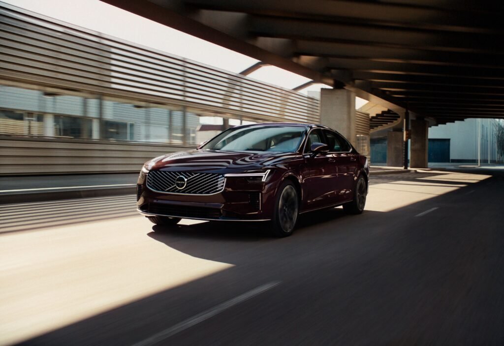 Jpg Full Akqa012 S90 Still From Film