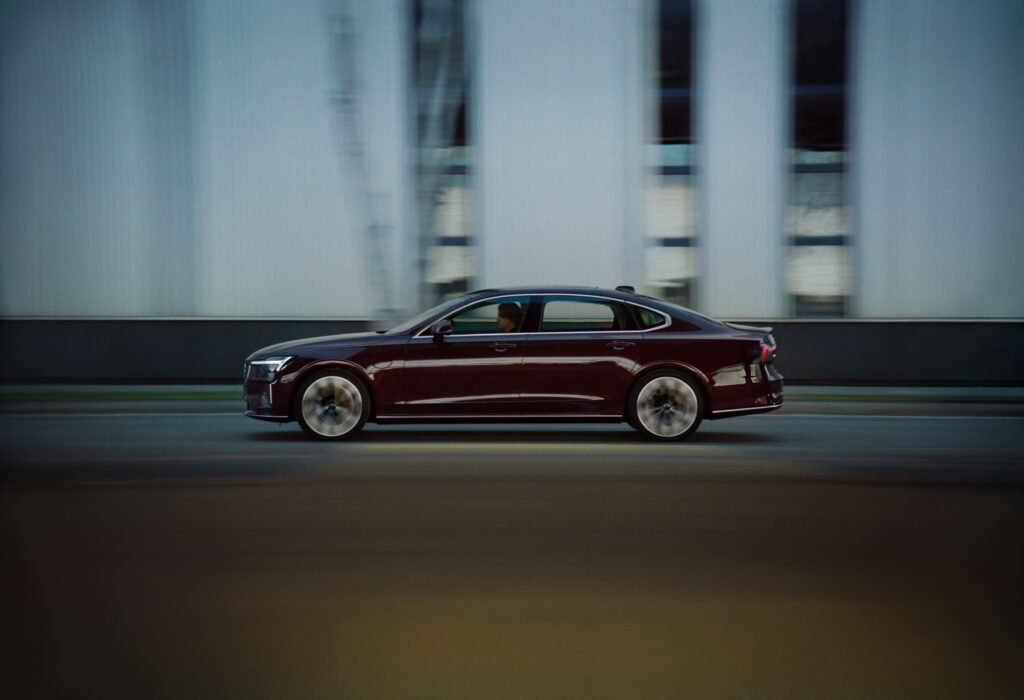 Jpg Full Akqa015 S90 Still From Film