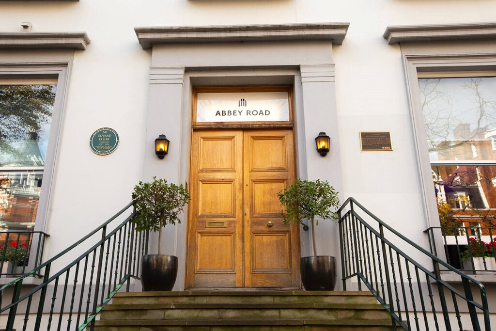 351204 Abbey Road Studios Mode Makes Global Debut In Volvo Ex90